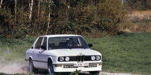BMW M35i 