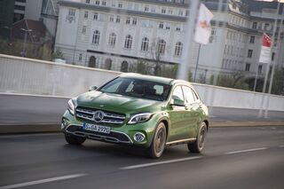 Mercedes Gla Neuer Benziner Frische Optik Firmenauto