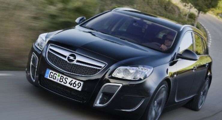 Opel motzt Insignia-Kombi auf