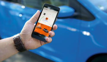 Smartphone Sixt Automiete Carsharing schlüsselloses öffnen
